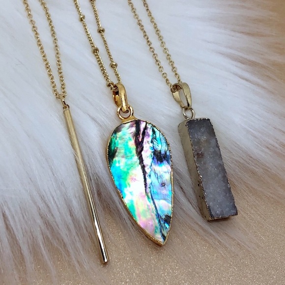 Druzy Bar Necklace - Picture 4 of 6